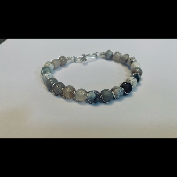 NWT Natural Agate Gemstone Wire Wrapped Bracelet - Picture 4 of 4